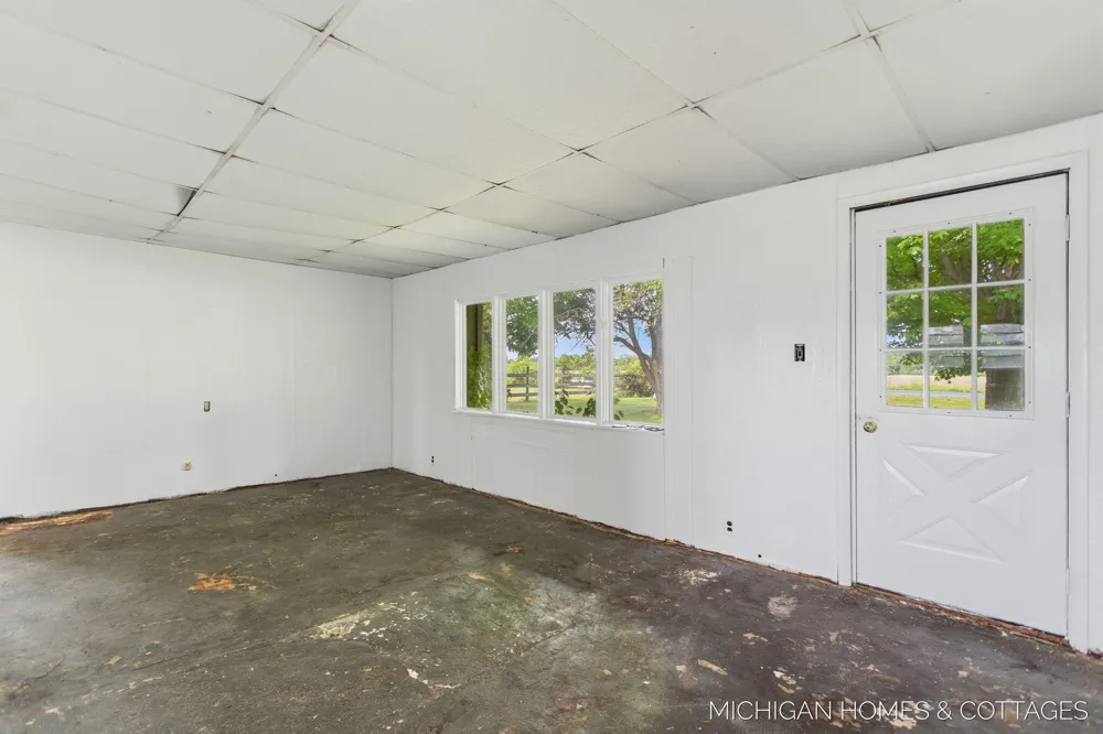 2695 62nd Street Fennville, MI 49408