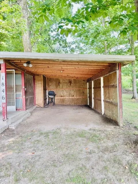 1846 W Tupper Heights Drive Lake Odessa, MI 48849