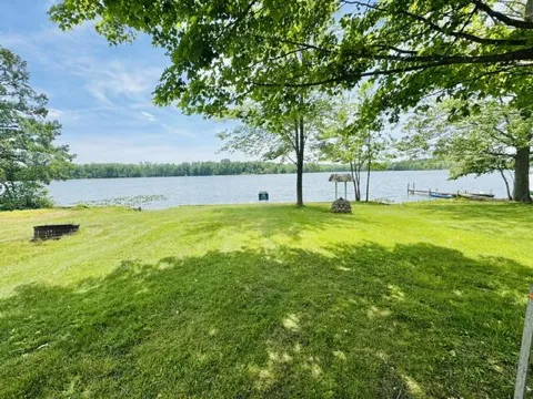 1846 W Tupper Heights Drive