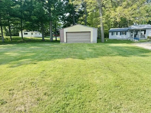 1846 W Tupper Heights Drive Lake Odessa, MI 48849