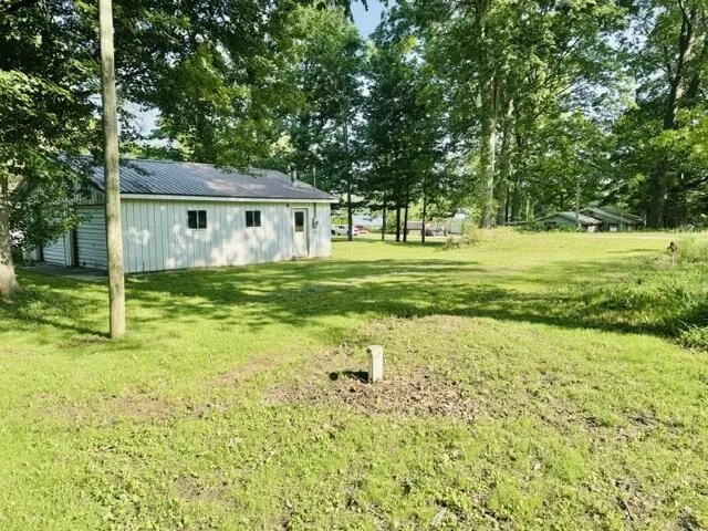 1846 W Tupper Heights Drive Lake Odessa, MI 48849