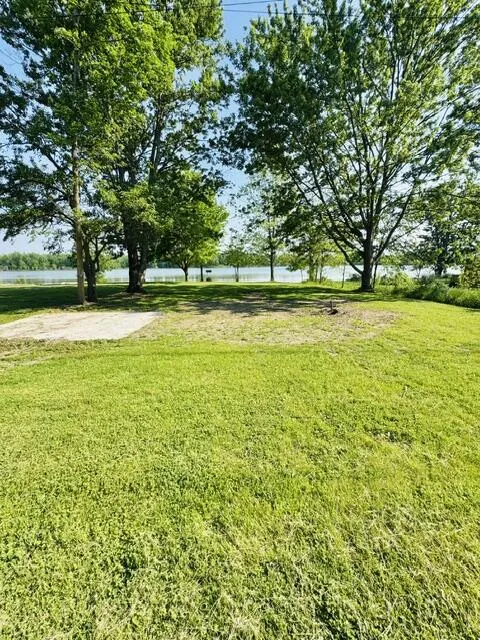 1846 W Tupper Heights Drive Lake Odessa, MI 48849