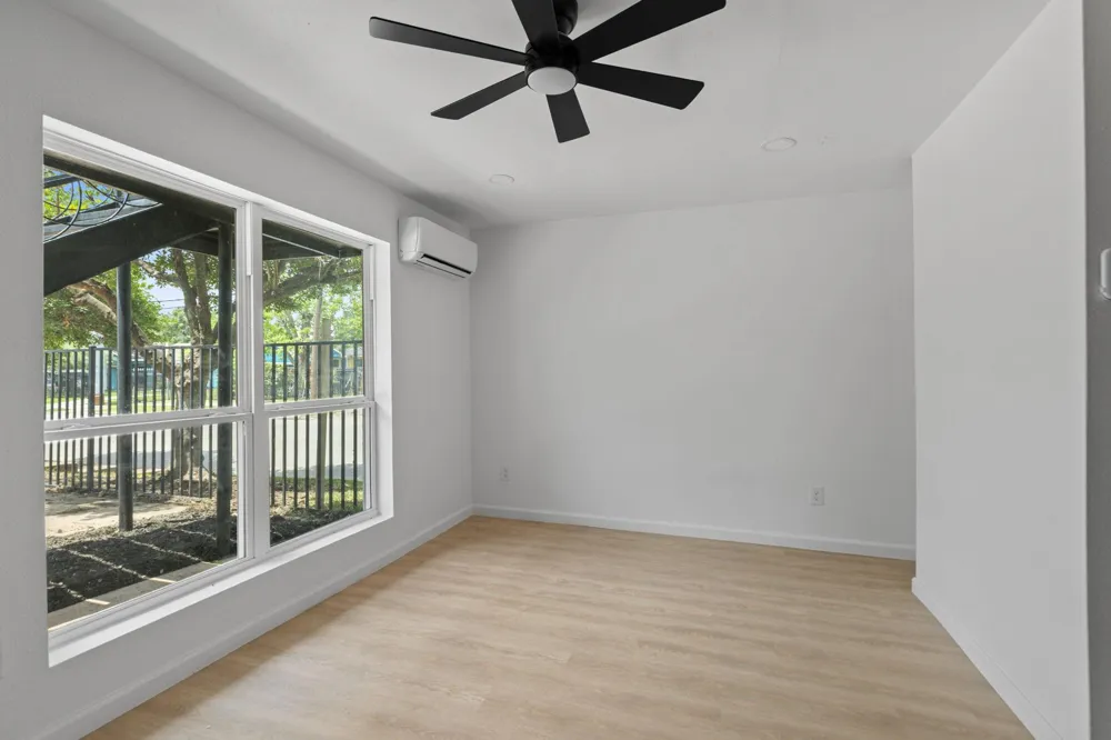 6840 Fairway Drive #1 Houston, TX 77087