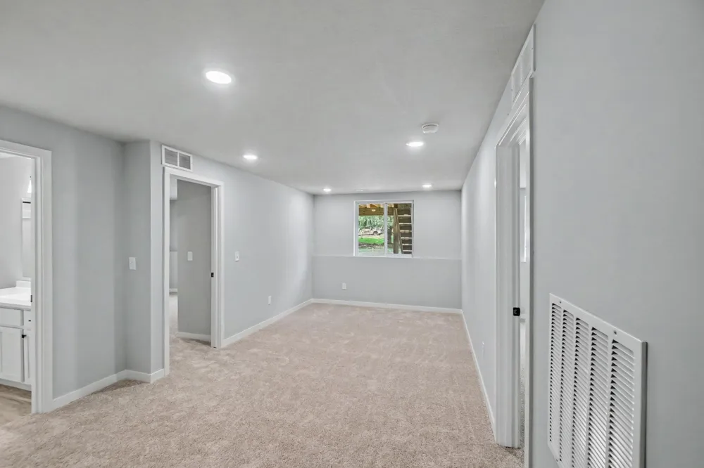 387 Pinery Lane Fremont, MI 49412