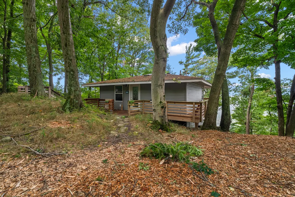 5959 Lake Harbor Road Muskegon, MI 49441