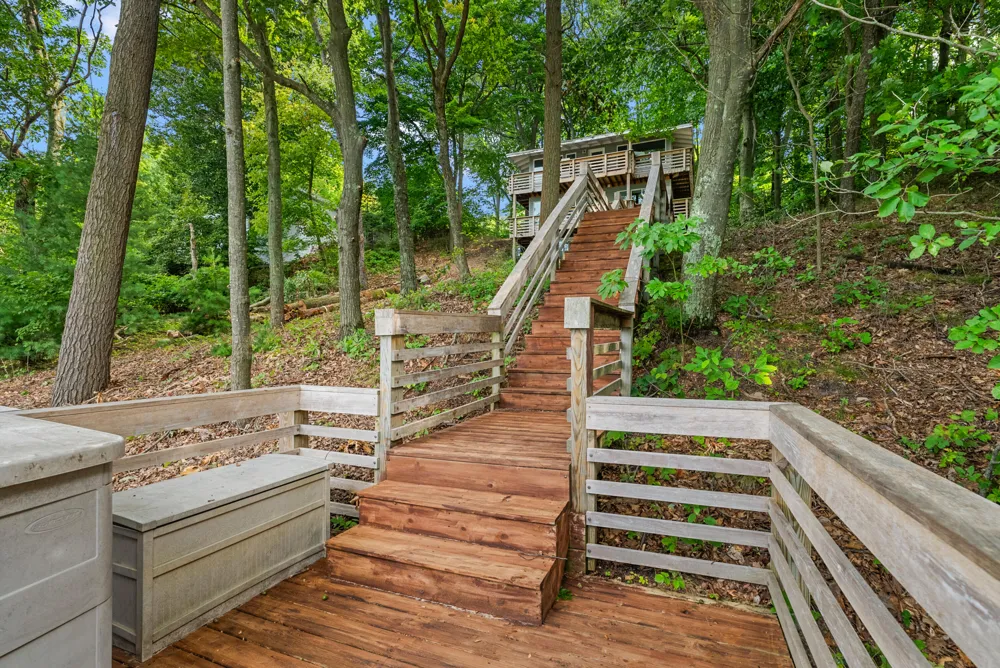 5959 Lake Harbor Road Muskegon, MI 49441