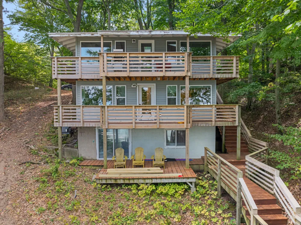 5959 Lake Harbor Road Muskegon, MI 49441