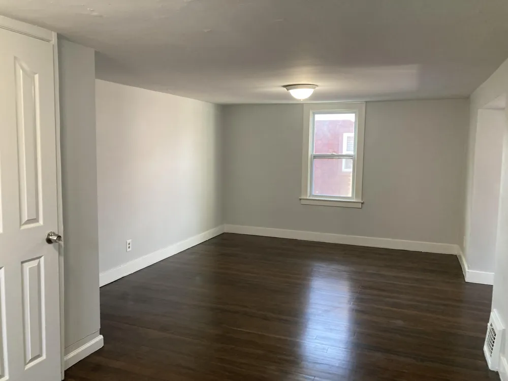 16207 Lesure Street Detroit, MI 48235