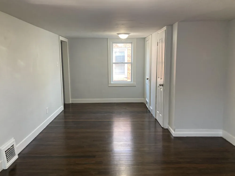 16207 Lesure Street Detroit, MI 48235