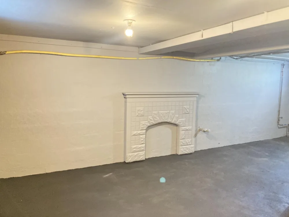 16207 Lesure Street Detroit, MI 48235
