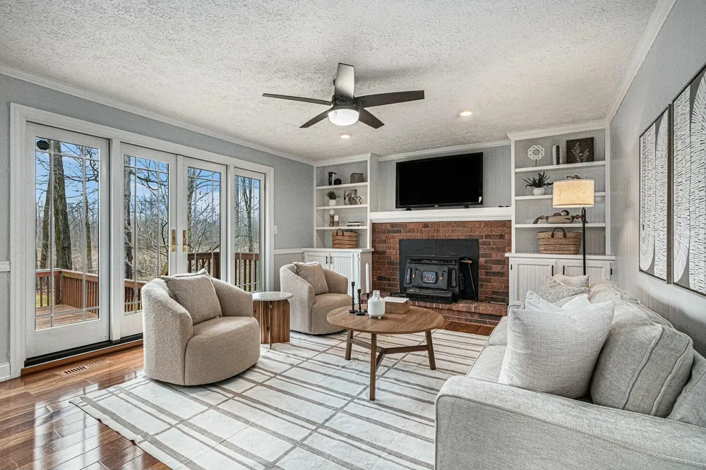 2569 Ridgewood Trail Berrien Springs, MI 49103