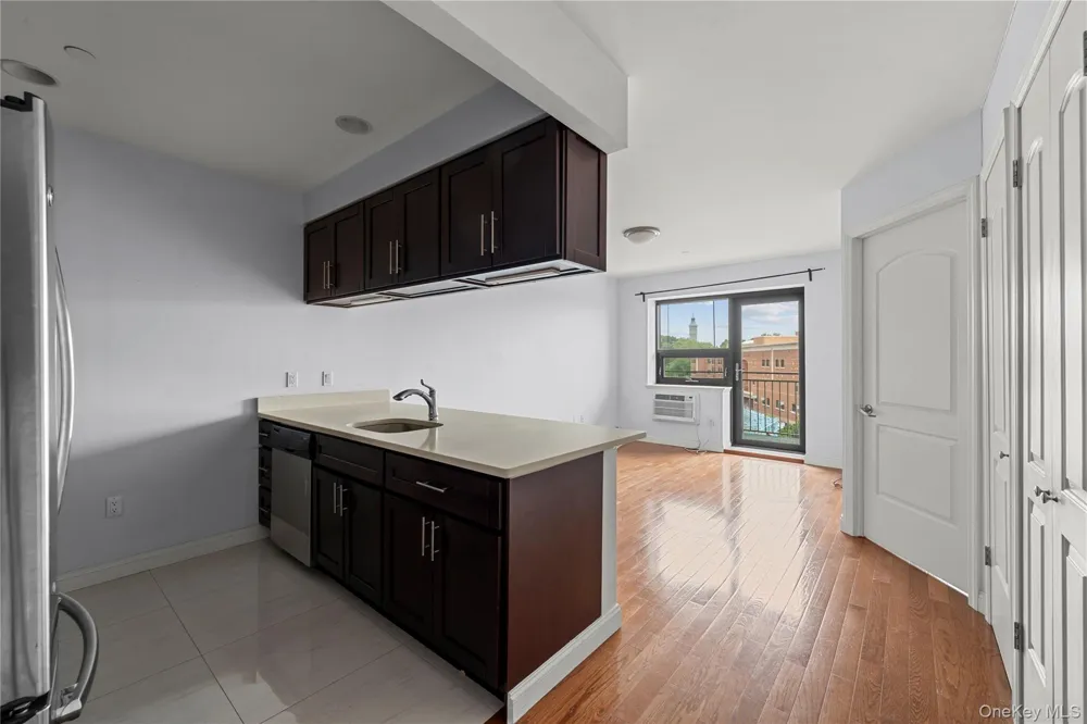 456 W 167th Street #6G New York (Manhattan), NY 10032