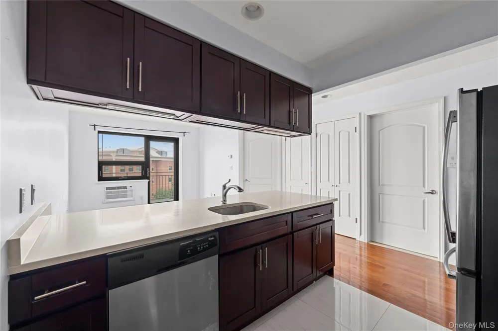 456 W 167th Street #6G New York (Manhattan), NY 10032