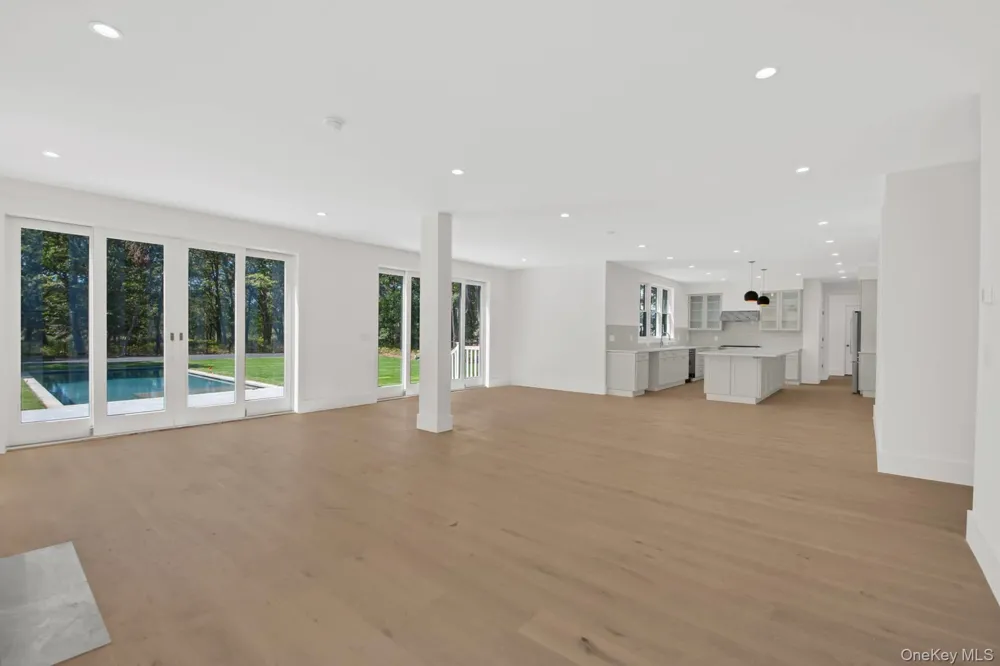 95 Summit Boulevard Westhampton, NY 11977