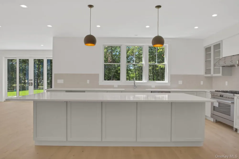 95 Summit Boulevard Westhampton, NY 11977