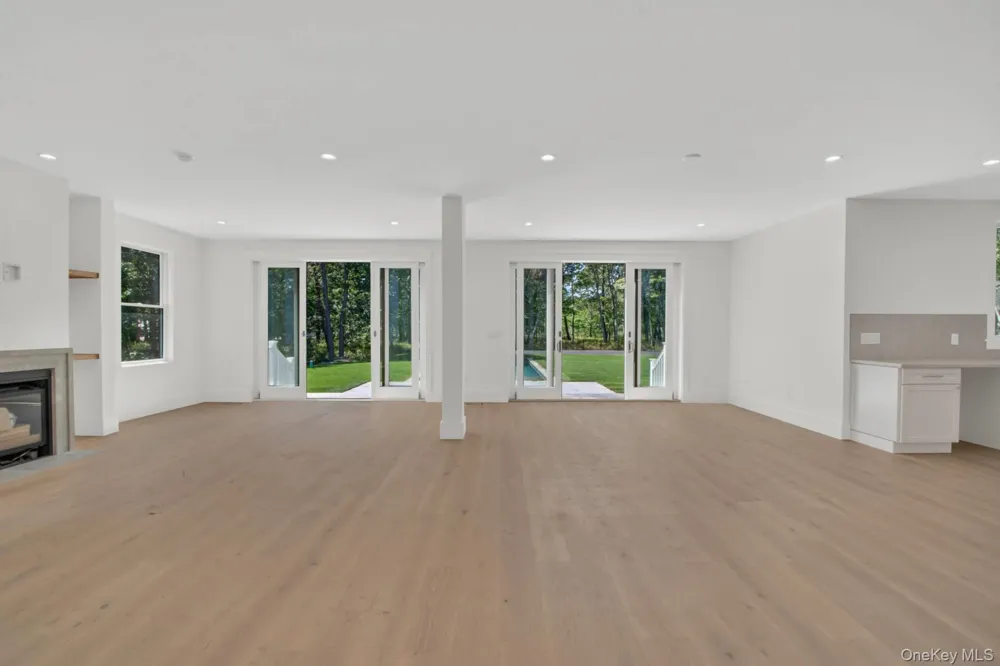 95 Summit Boulevard Westhampton, NY 11977