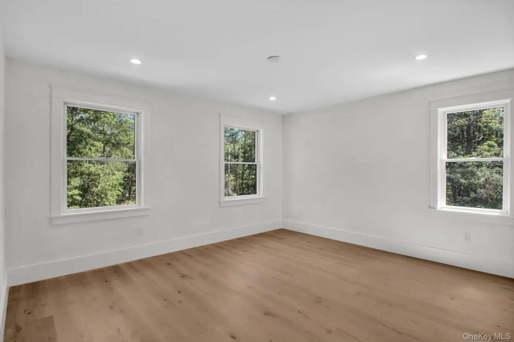95 Summit Boulevard Westhampton, NY 11977