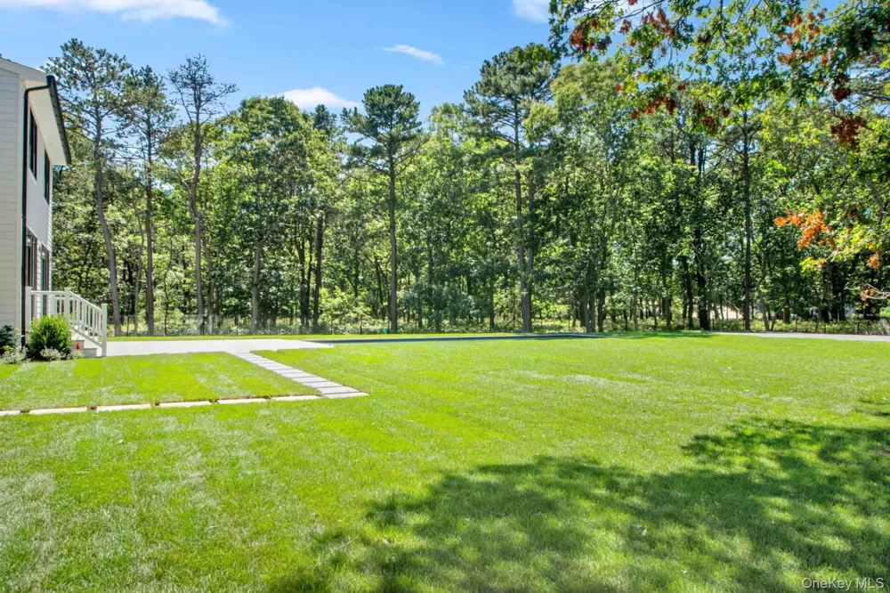 95 Summit Boulevard Westhampton, NY 11977