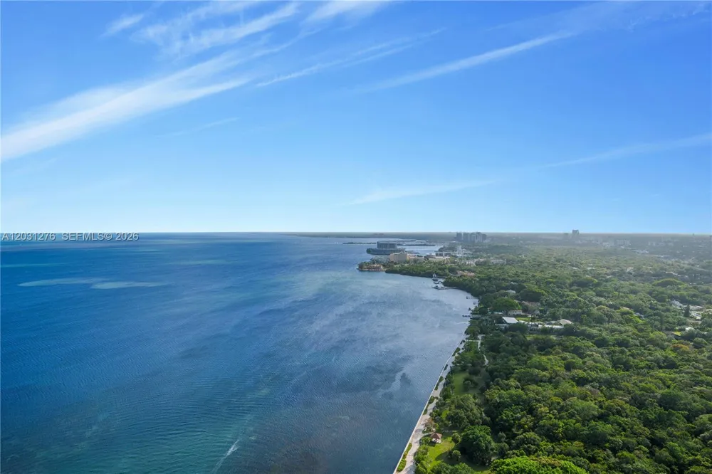 175 SE 25 Rd #3403 Miami, FL 33129