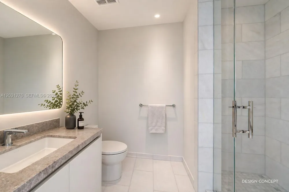 175 SE 25 Rd #3403 Miami, FL 33129
