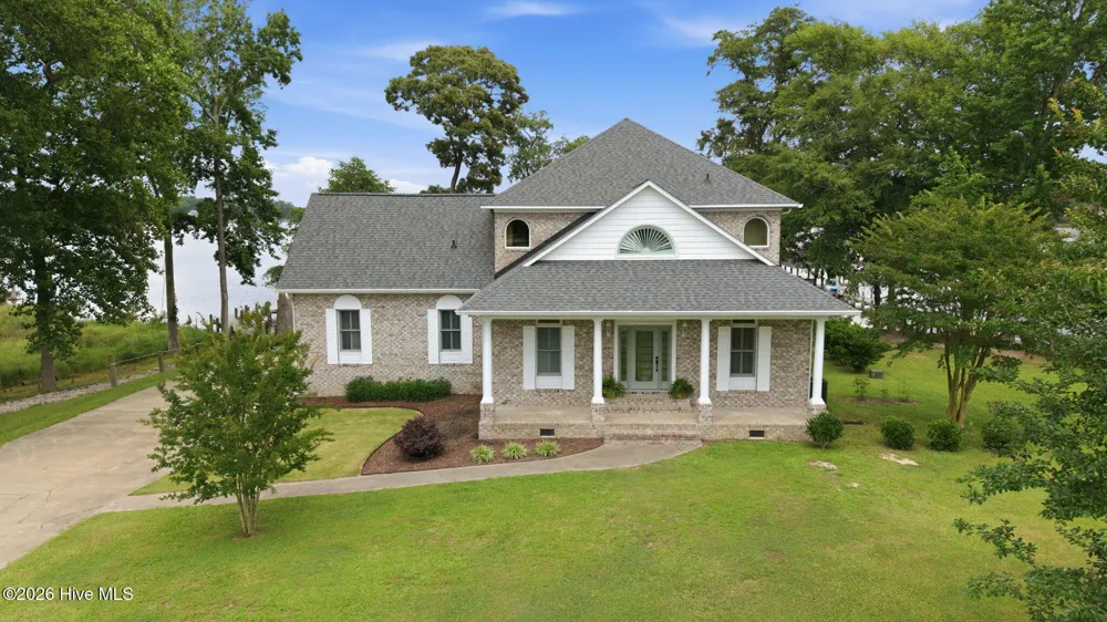 121 Sabre Point Drive Bath, NC 27808