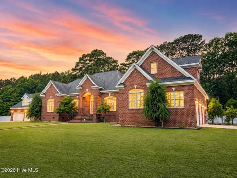 722 Wellington Lane