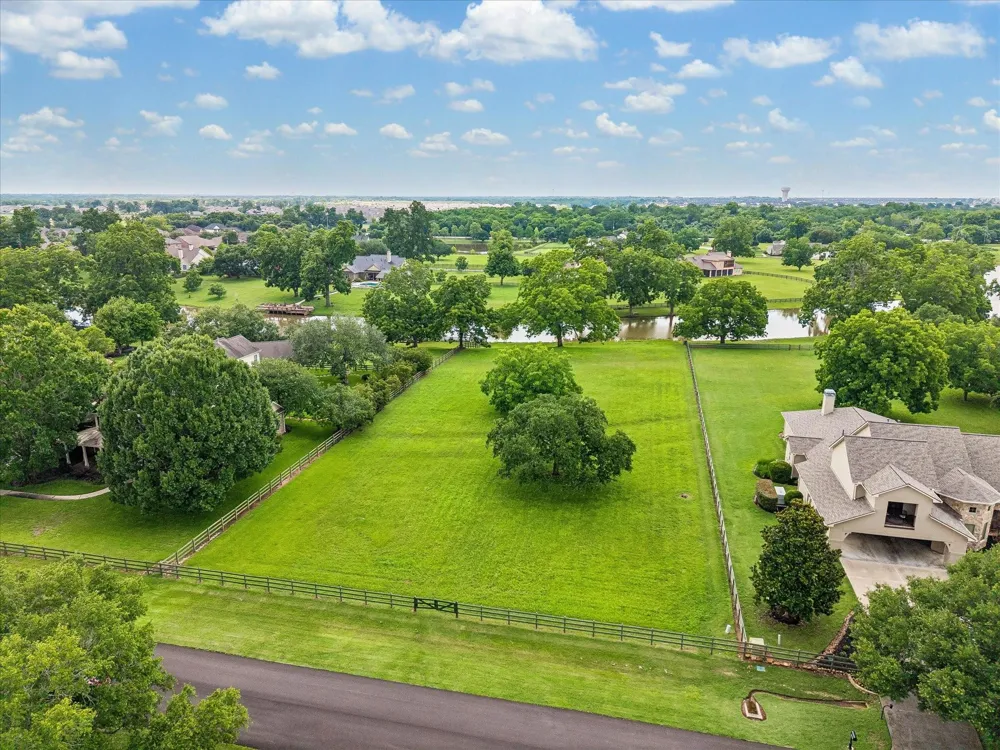 Fulbrook Commons Fulshear, TX 77441
