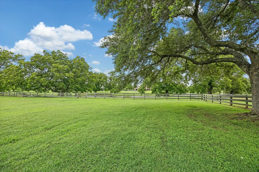 Fulbrook Commons Fulshear, TX 77441