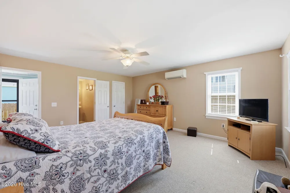 899 Island Road Harkers Island, NC 28531