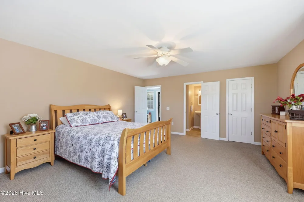 899 Island Road Harkers Island, NC 28531