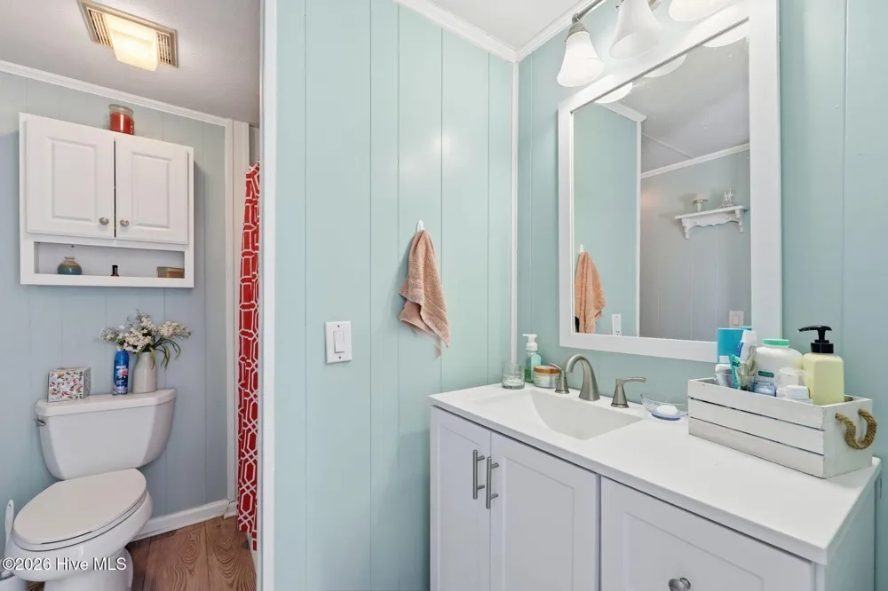899 Island Road Harkers Island, NC 28531