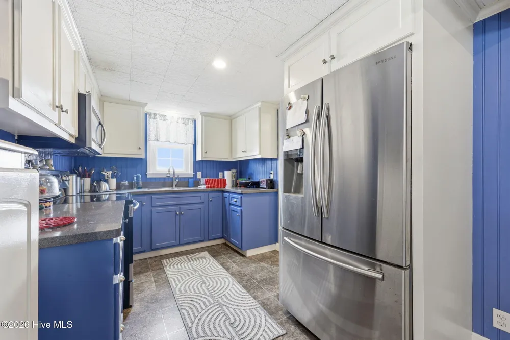 899 Island Road Harkers Island, NC 28531