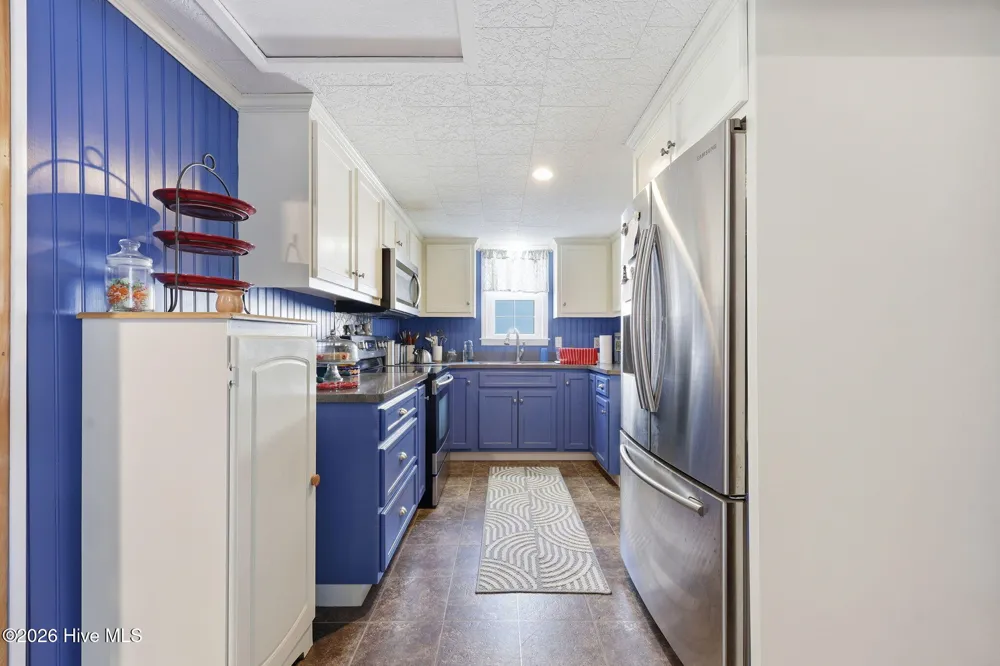 899 Island Road Harkers Island, NC 28531
