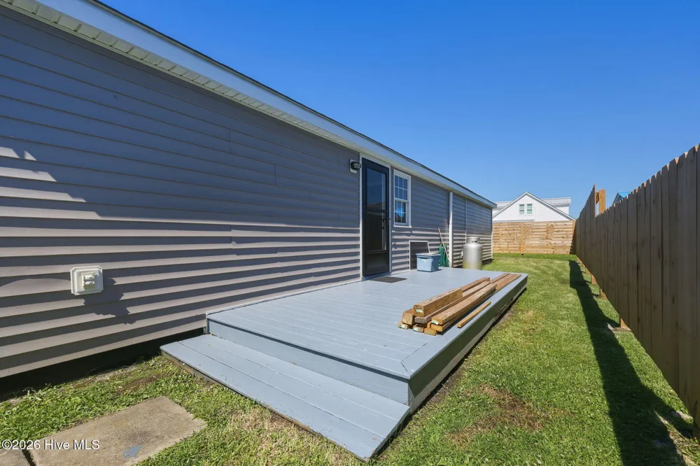 899 Island Road Harkers Island, NC 28531