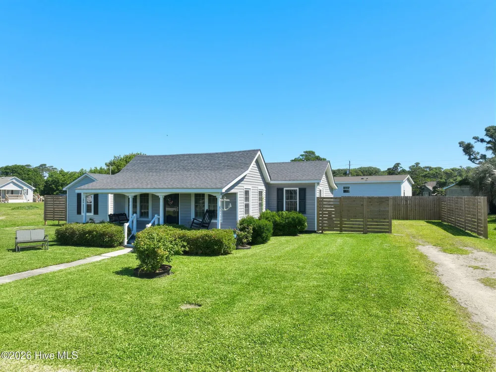 899 Island Road Harkers Island, NC 28531