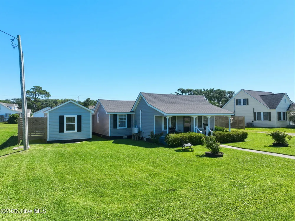 899 Island Road Harkers Island, NC 28531