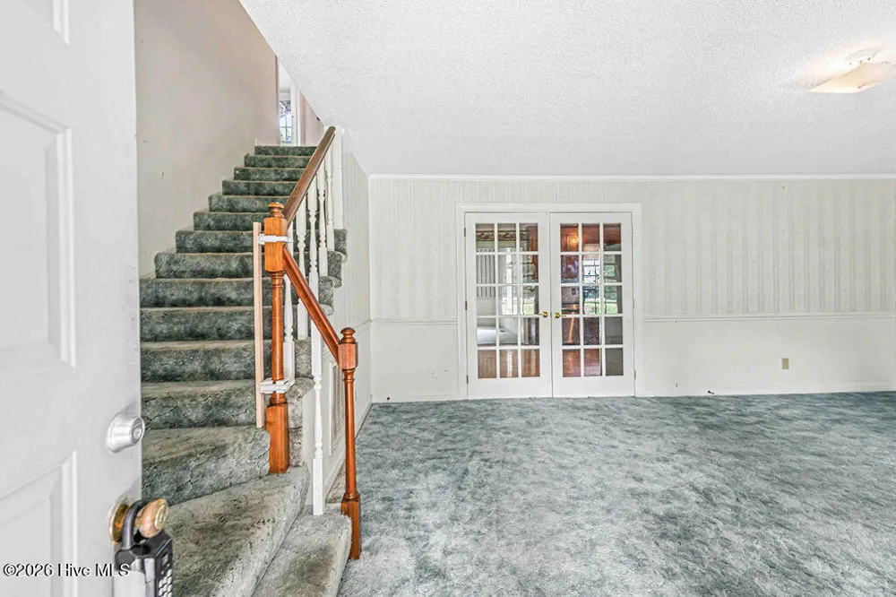 1020 Holly Creek Boulevard Williamston, NC 27892