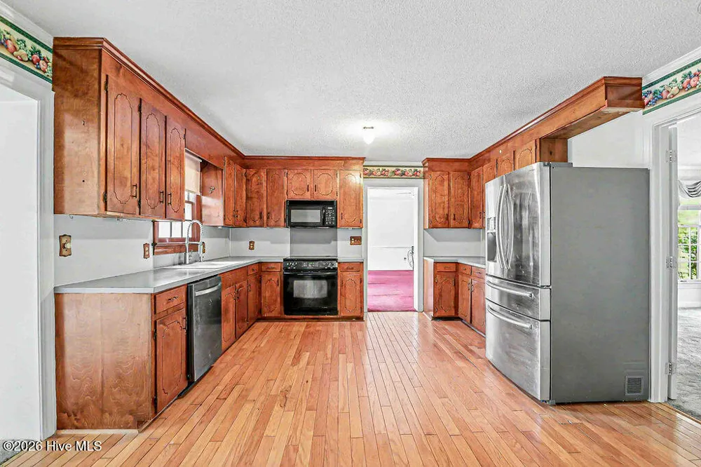 1020 Holly Creek Boulevard Williamston, NC 27892