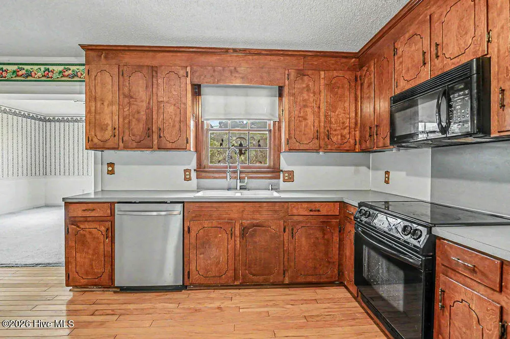 1020 Holly Creek Boulevard Williamston, NC 27892
