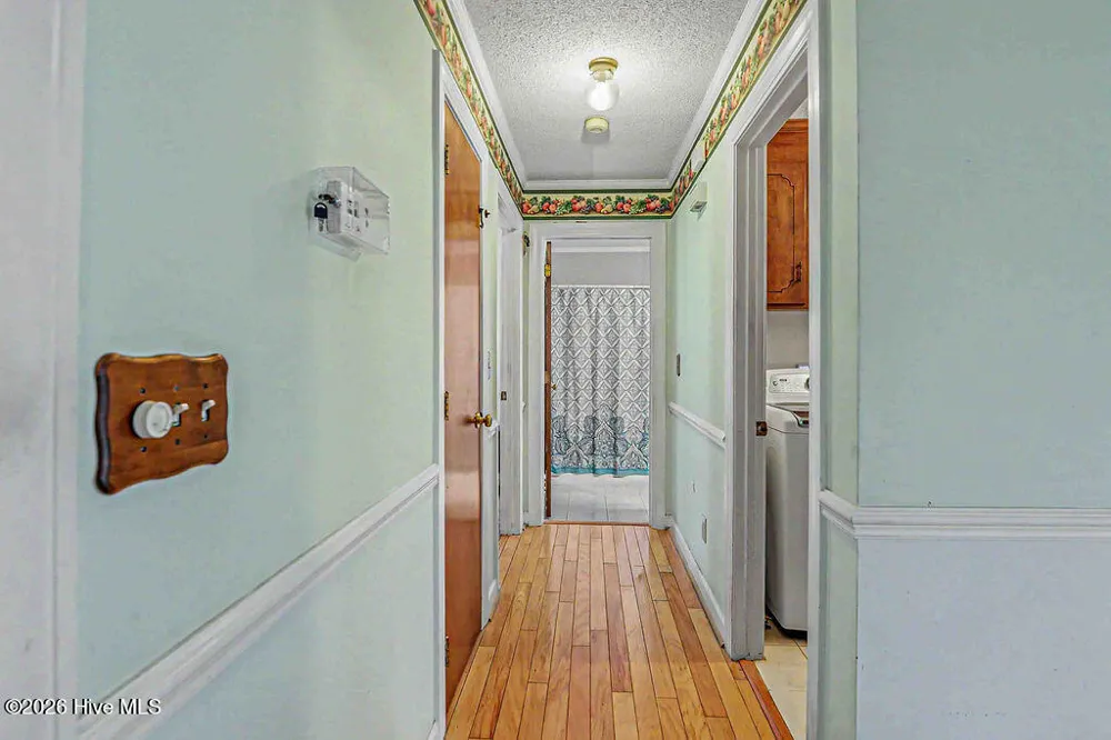 1020 Holly Creek Boulevard Williamston, NC 27892