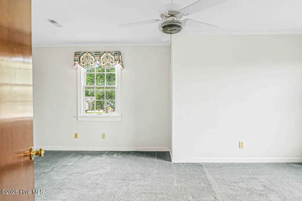 1020 Holly Creek Boulevard Williamston, NC 27892