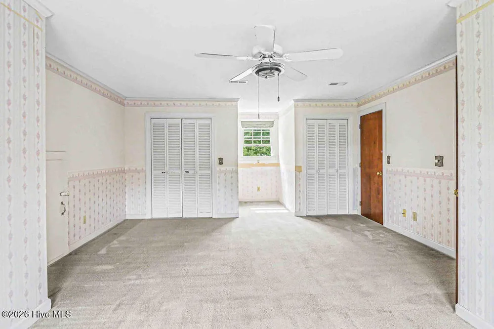 1020 Holly Creek Boulevard Williamston, NC 27892