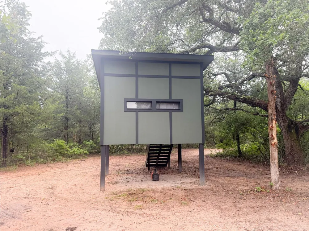 986 Private Road 1024 Hallettsville, TX 77964