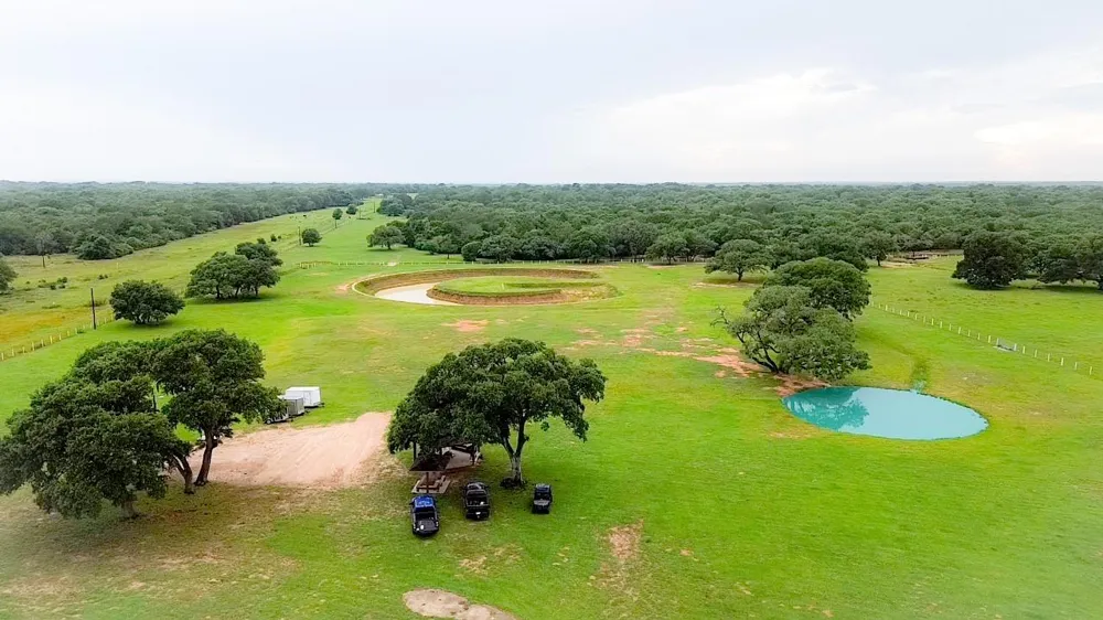 986 Private Road 1024 Hallettsville, TX 77964