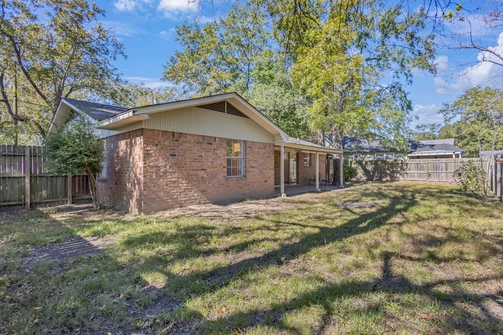 815 Bledsoe Street Gilmer, TX 75644