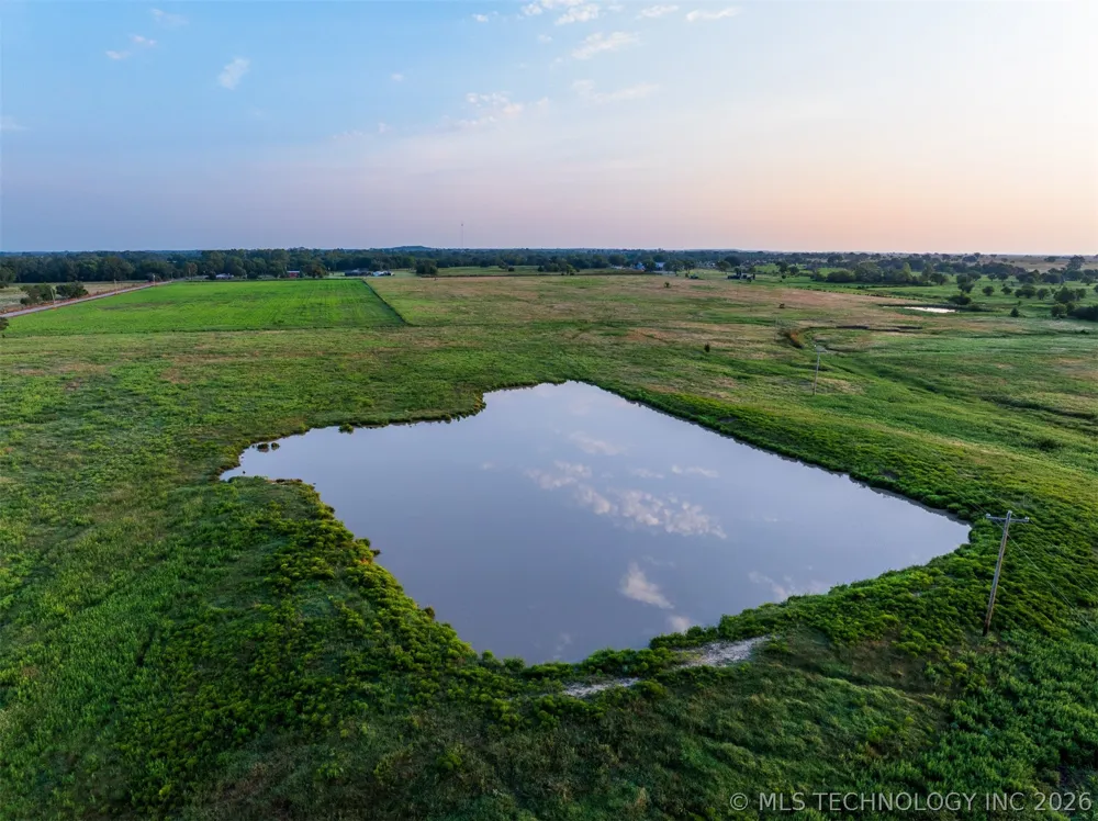 7 3990 ROAD Dewey, OK 74029