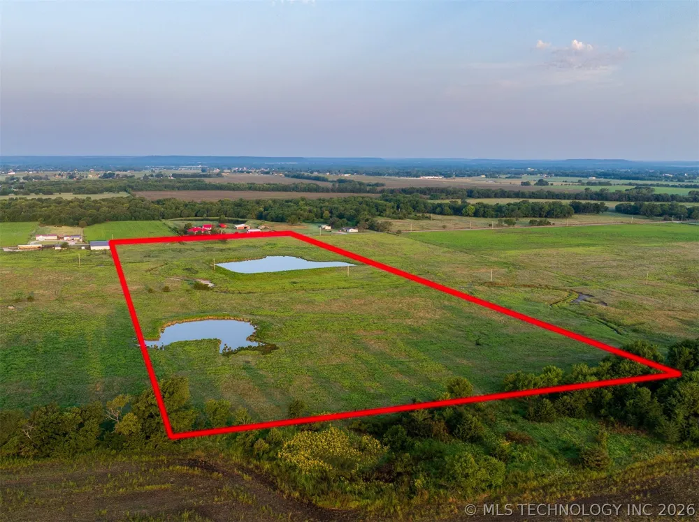 7 3990 ROAD Dewey, OK 74029