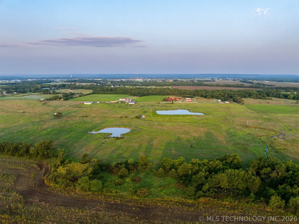 7 3990 ROAD Dewey, OK 74029