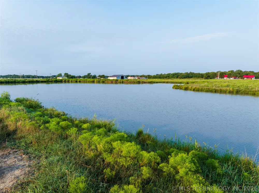 7 3990 ROAD Dewey, OK 74029