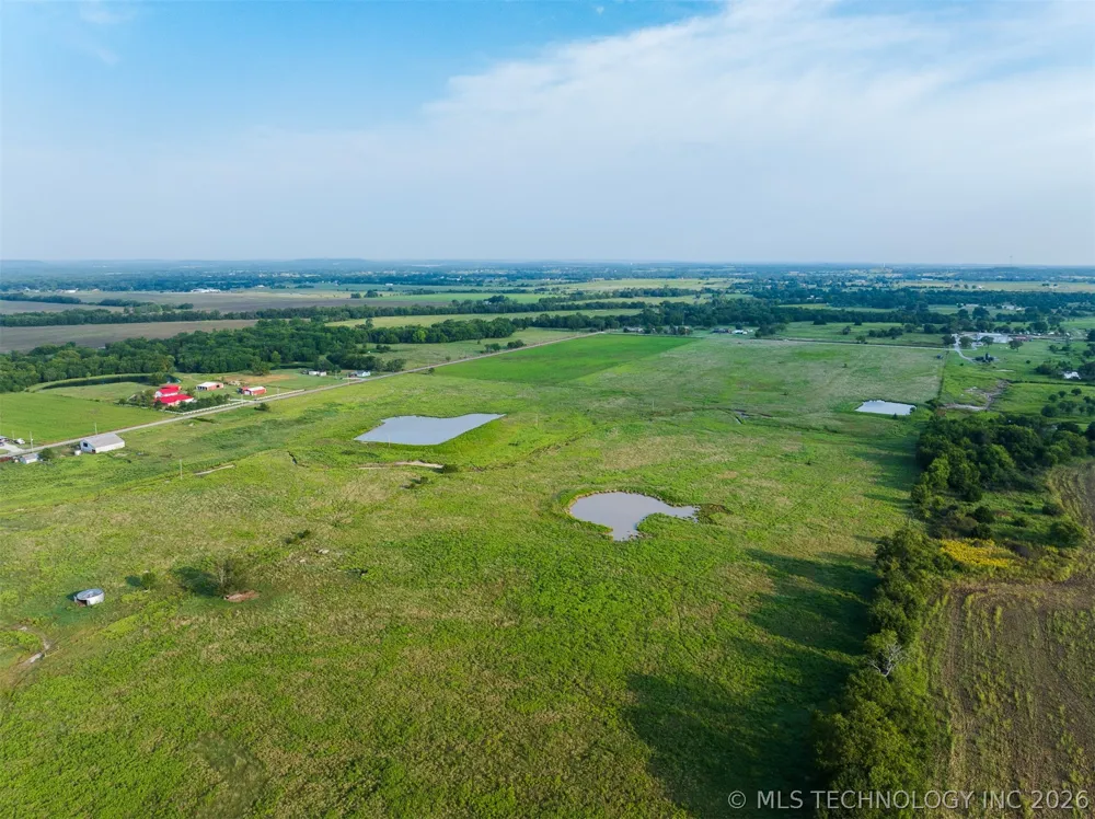 7 3990 ROAD Dewey, OK 74029